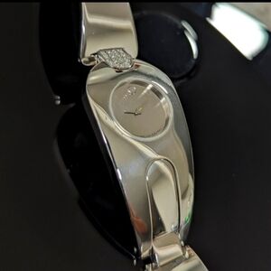 Movado Watch Women's DIAMOND... NEW $1495. TIMEMA